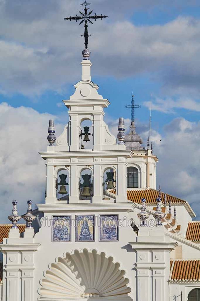 Fachada ermita Virgen del Rocío